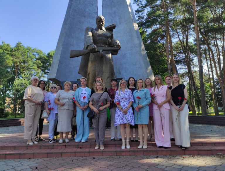 Женский форум «Труд, созидание, будущее»